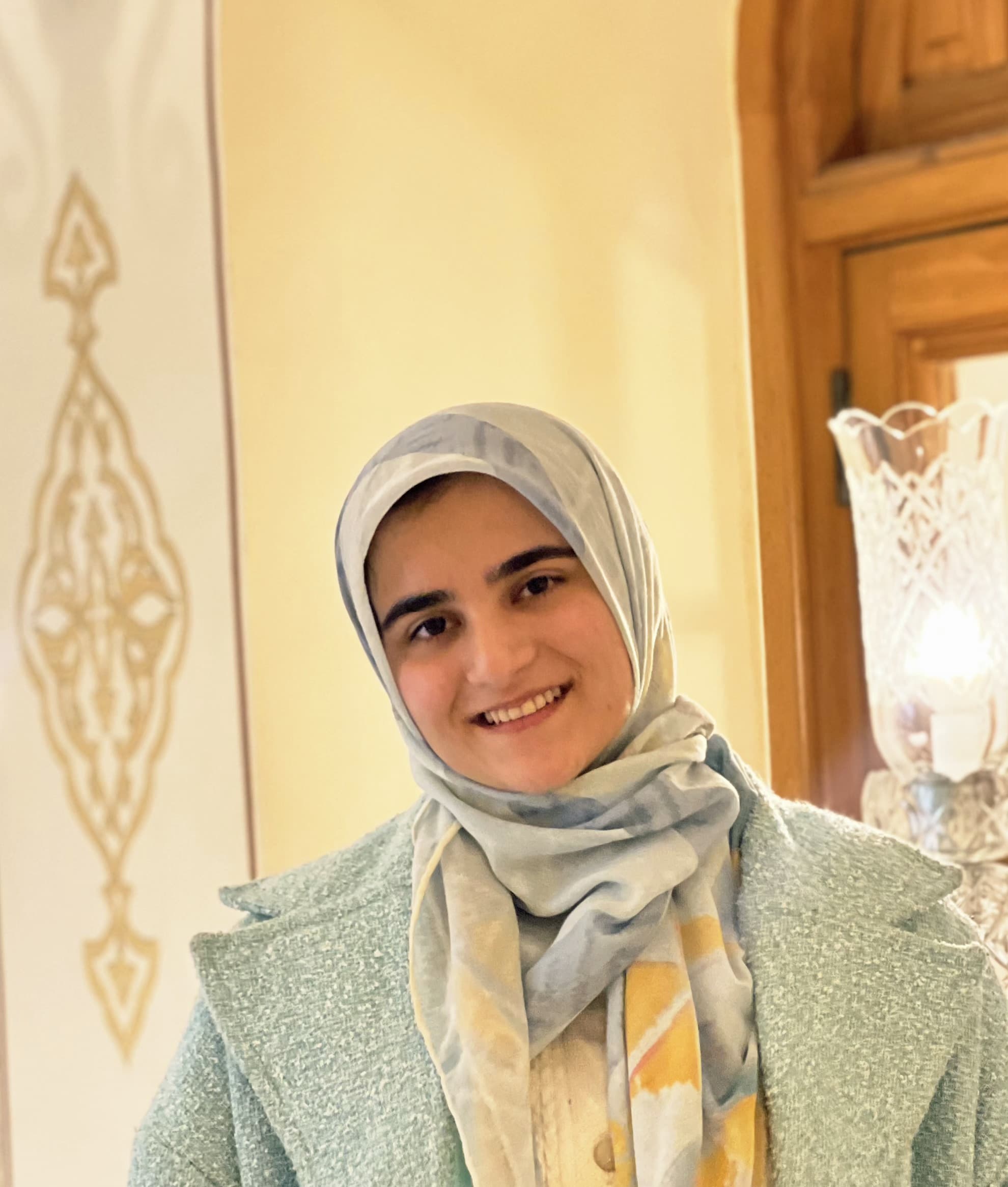 فاطمه تشتریان